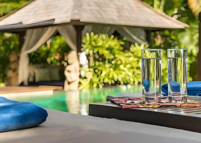 Private @ The Hi-end Villa