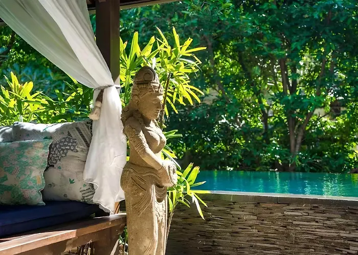 Private @ The Hi-end Villa